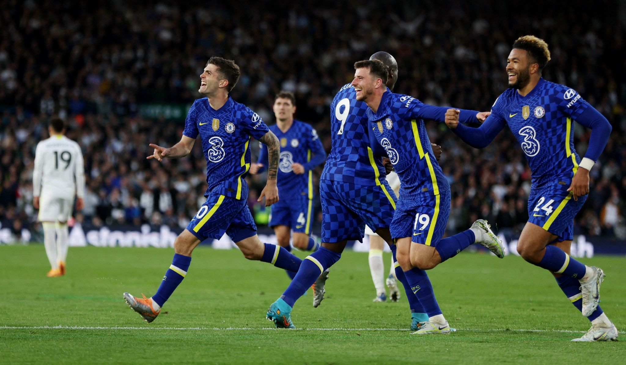 成为焦点 成为焦点