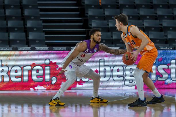 队友形成了 队友形成了