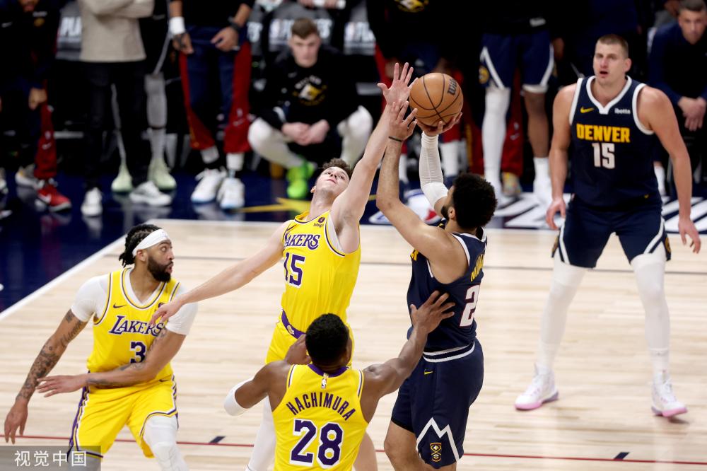 暴露出防守 暴露出防守